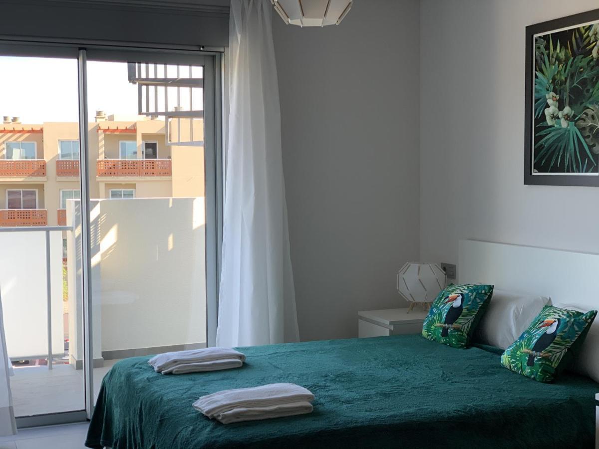 그라나딜라데아보나 Apartamento Nuevo Terrazas 아파트 외부 사진